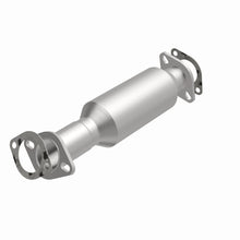Load image into Gallery viewer, MagnaFlow Exhaust Products 5571890 California CARB Direct-Fit Catalytic Converter for Select Hyundai Sonata, Kia Optima, Kia Rondo