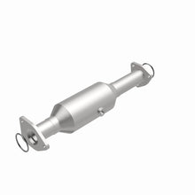 Load image into Gallery viewer, MagnaFlow Exhaust Products 27405 HM Grade Direct-Fit Catalytic Converter for Select Honda Accord