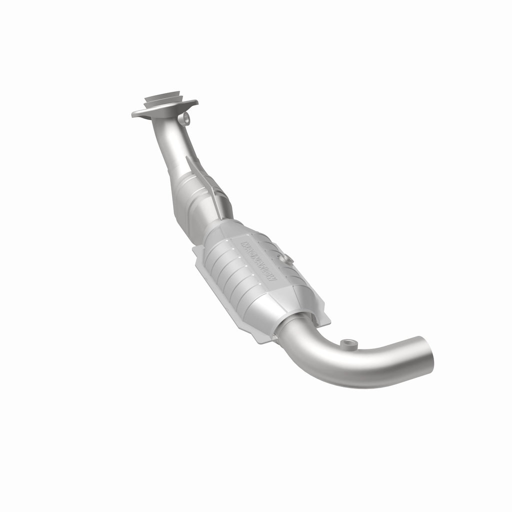 MagnaFlow Exhaust Products 447177 California CARB Direct-Fit Catalytic Converter for Select Ford E-150 Econoline, Ford E-150 Econoline Club Wagon, Ford Expedition, Ford F-150, Ford F-250