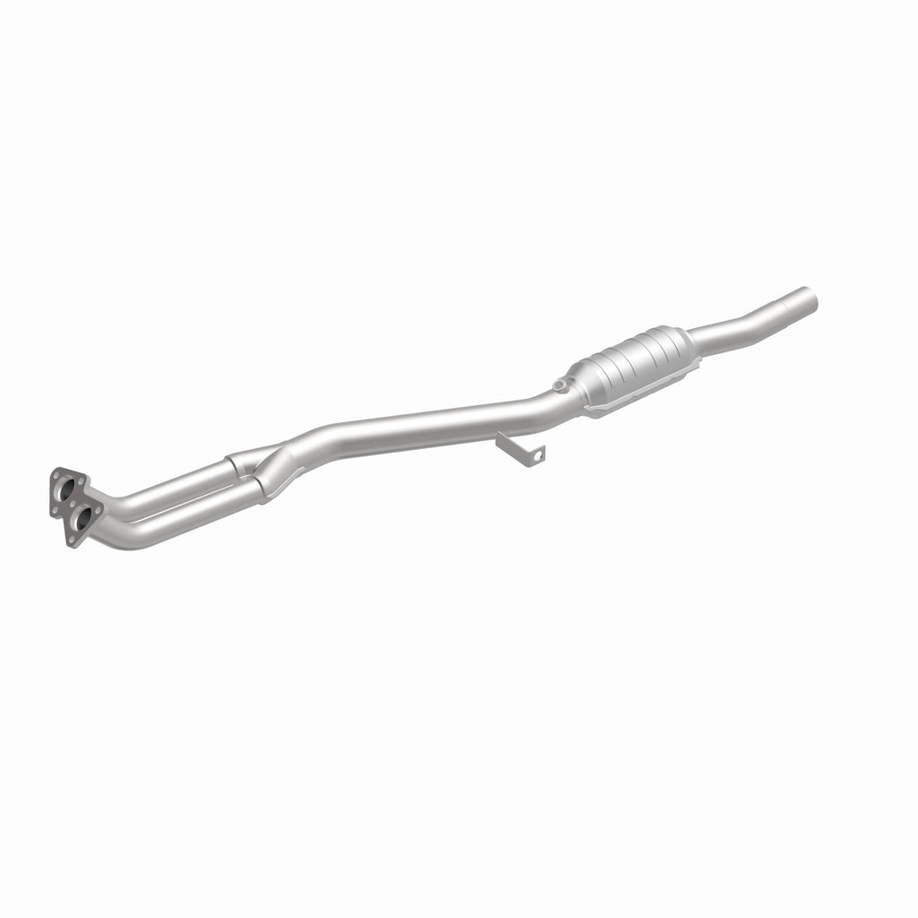 MagnaFlow Exhaust Products 93685 Standard Grade Direct-Fit Catalytic Converter for Select BMW 850CSi, BMW 850Ci, BMW 850i