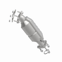 Load image into Gallery viewer, MagnaFlow Exhaust Products 49477 OEM Grade Direct-Fit Catalytic Converter for Select Nissan Frontier, Nissan Xterra