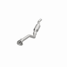 Load image into Gallery viewer, MagnaFlow Exhaust Products 4481658 California CARB Direct-Fit Catalytic Converter for Select Audi A4, Audi A4 Quattro, Volkswagen Passat