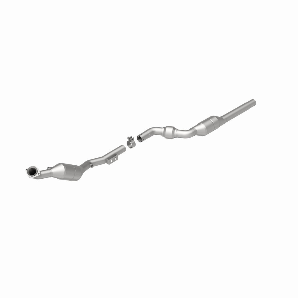 MagnaFlow Exhaust Products 51823 OEM Grade Direct-Fit Catalytic Converter for Select Mercedes-Benz E320