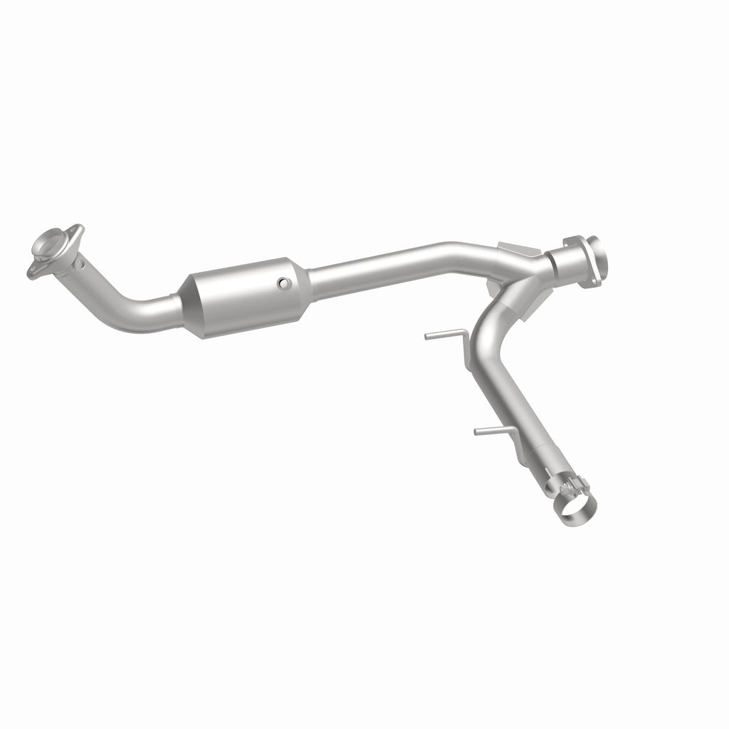 MagnaFlow Exhaust Products 4451165 California CARB Direct-Fit Catalytic Converter for Select Lincoln Navigator