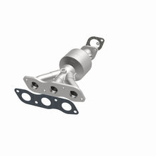 Load image into Gallery viewer, MagnaFlow Exhaust Products 51772 OEM Grade Manifold Catalytic Converter for Select Mitsubishi Outlander