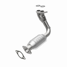 Load image into Gallery viewer, MagnaFlow Exhaust Products 447170 California CARB Direct-Fit Catalytic Converter for Select Mercury Villager, Nissan Quest