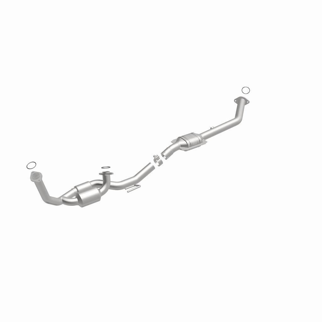 MagnaFlow Exhaust Products 52457 OEM Grade Direct-Fit Catalytic Converter for Select Toyota Sienna