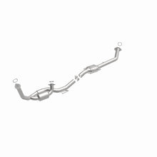 Load image into Gallery viewer, MagnaFlow Exhaust Products 52457 OEM Grade Direct-Fit Catalytic Converter for Select Toyota Sienna