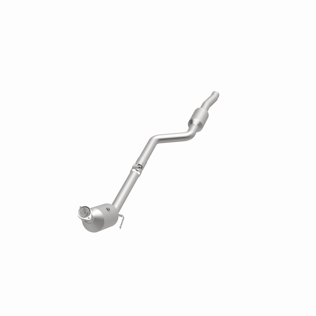 MagnaFlow Exhaust Products 21-437 OEM Grade Direct-Fit Catalytic Converter for Select Mercedes-Benz C300, Mercedes-Benz C350, Mercedes-Benz E350