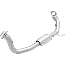 Load image into Gallery viewer, MagnaFlow Exhaust Products 49430 OEM Grade Direct-Fit Catalytic Converter for Select Honda Passport, Isuzu Amigo, Isuzu Axiom, Isuzu Rodeo, Isuzu Rodeo Sport