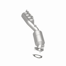 Load image into Gallery viewer, MagnaFlow Exhaust Products 452799 California CARB Manifold Catalytic Converter for Select Volkswagen Passat