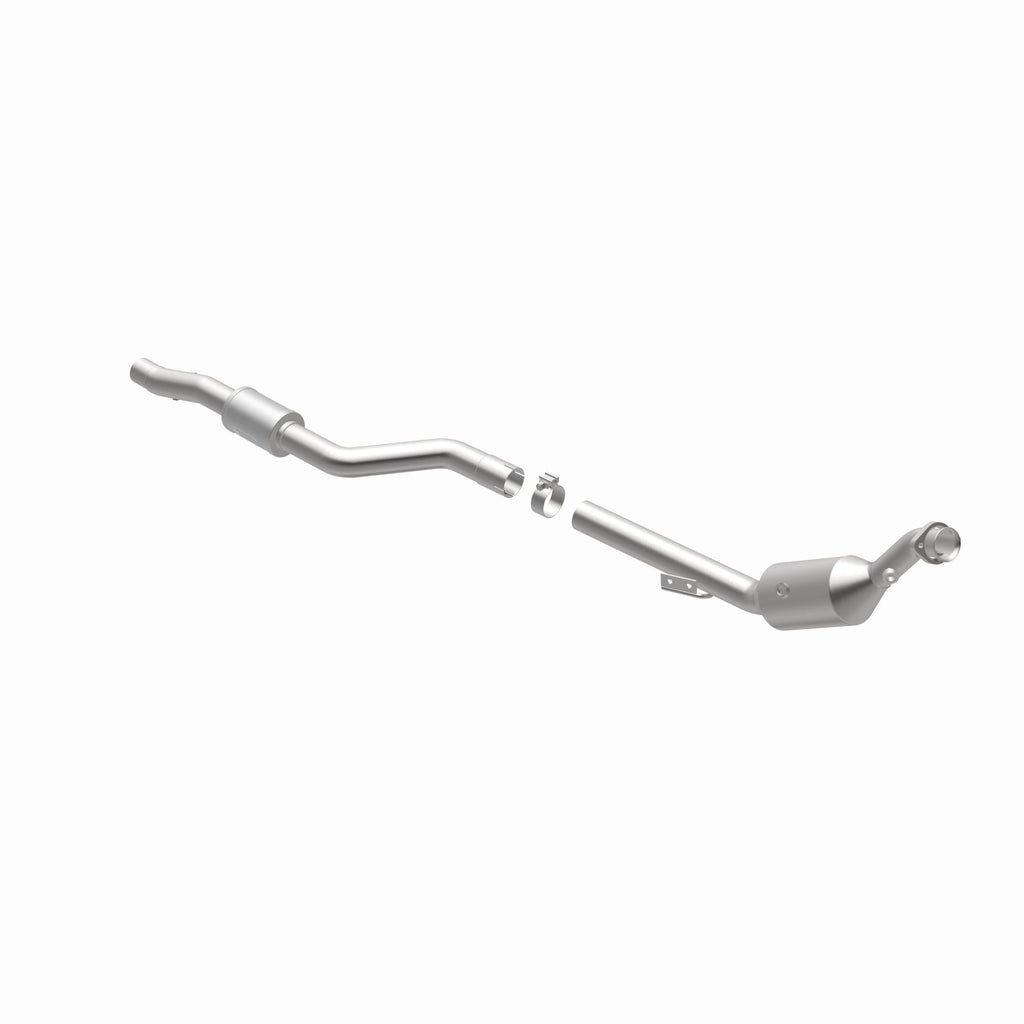 MagnaFlow Exhaust Products 21-569 OEM Grade Direct-Fit Catalytic Converter for Select Mercedes-Benz CL550, Mercedes-Benz S550