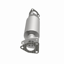 Load image into Gallery viewer, MagnaFlow Exhaust Products 22622 Standard Grade Direct-Fit Catalytic Converter for Select Acura Integra, Honda Prelude