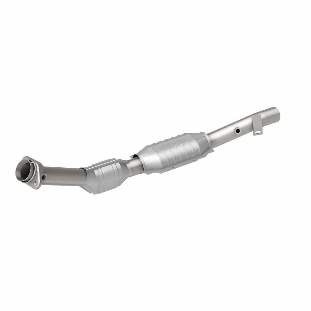 MagnaFlow Exhaust Products 51727 OEM Grade Direct-Fit Catalytic Converter for Select Ford F-150, Ford F-150 Heritage