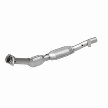Load image into Gallery viewer, MagnaFlow Exhaust Products 51727 OEM Grade Direct-Fit Catalytic Converter for Select Ford F-150, Ford F-150 Heritage