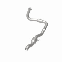 Load image into Gallery viewer, MagnaFlow Exhaust Products 52492 OEM Grade Direct-Fit Catalytic Converter for Select Chevrolet Silverado HD, Chevrolet Silverado 3500, GMC Sierra HD, GMC Sierra