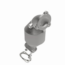 Load image into Gallery viewer, MagnaFlow Exhaust Products 5561882 California CARB Direct-Fit Catalytic Converter for Select Hyundai Veloster