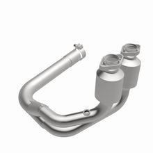 Load image into Gallery viewer, MagnaFlow Exhaust Products 4583386 California CARB Direct-Fit Catalytic Converter for Select Jeep Wrangler