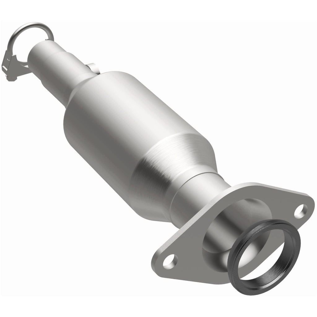 MagnaFlow Exhaust Products 51247 OEM Grade Direct-Fit Catalytic Converter for Select Toyota Prius