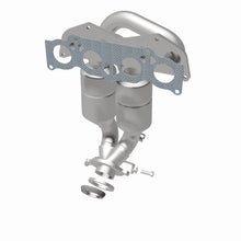 Load image into Gallery viewer, MagnaFlow Exhaust Products 50844 HM Grade Manifold Catalytic Converter for Select Toyota RAV4