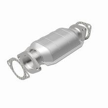 Load image into Gallery viewer, MagnaFlow Exhaust Products 441041 California CARB Direct-Fit Catalytic Converter for Select INFINITI I35, Nissan Maxima