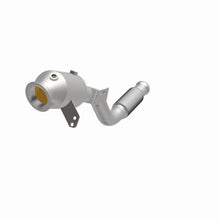 Load image into Gallery viewer, MagnaFlow Exhaust Products 21-897 OEM Grade Direct-Fit Catalytic Converter for Select Mercedes-Benz Metris