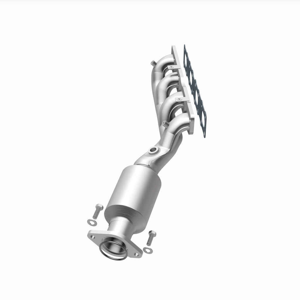 MagnaFlow Exhaust Products 49356 OEM Grade Manifold Catalytic Converter for Select INFINITI QX56, Nissan Armada, Nissan NV2500, Nissan NV3500, Nissan Pathfinder, Nissan Pathfinder Armada, Nissan TITAN