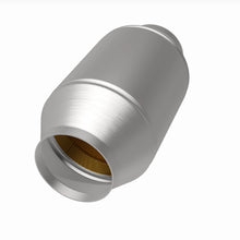 Load image into Gallery viewer, MagnaFlow Exhaust Products 333506 California CARB Universal Catalytic Converter for Select Dodge D100, Dodge D150, Isuzu Pickup, Isuzu Rodeo