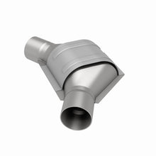 Load image into Gallery viewer, MagnaFlow Exhaust Products 51184 OEM Grade Universal Catalytic Converter for Select Lincoln Continental, Saab 9-2X, Subaru Baja, Subaru Forester, Subaru Impreza, Subaru Legacy, Subaru Outback