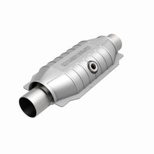 Load image into Gallery viewer, MagnaFlow Exhaust Products 447256 California CARB Universal Catalytic Converter for Select Ford E-150, Ford E-150 Club Wagon, Ford E-150 Econoline, Ford E-150 Econoline Club Wagon, Ford E-250, Ford E-250 Econoline, Ford Expedition, Ford F-150, Ford