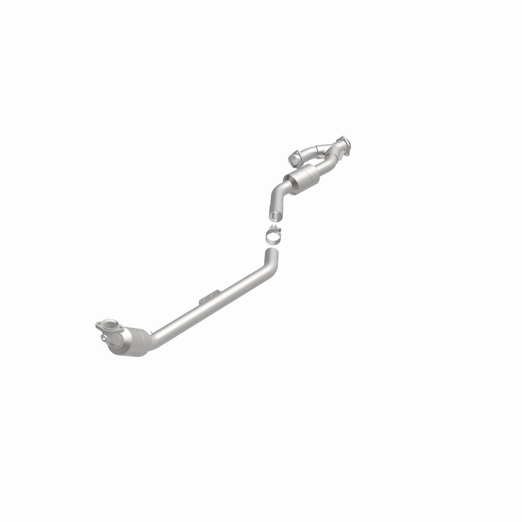 MagnaFlow Exhaust Products 51582 OEM Grade Direct-Fit Catalytic Converter for Select Mercedes-Benz CLK320