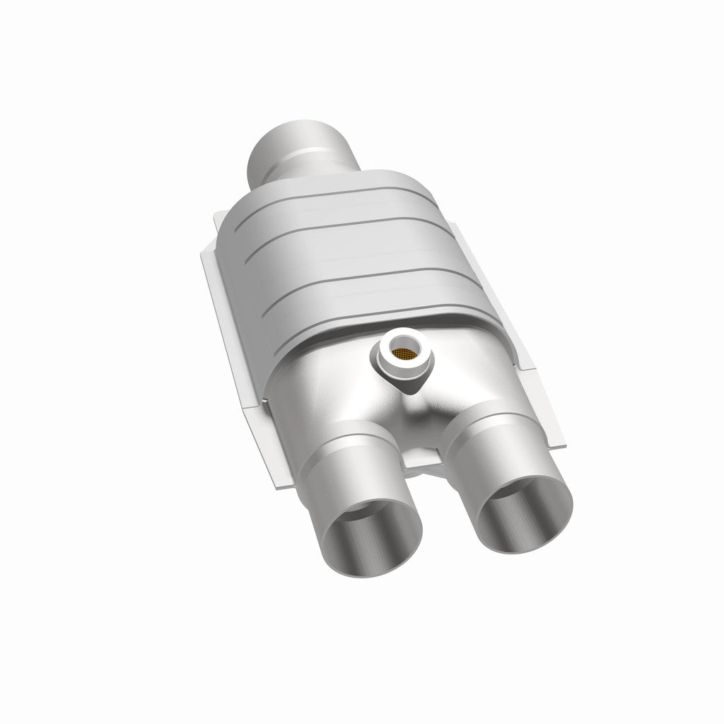 MagnaFlow Exhaust Products 99047HM HM Grade Universal Catalytic Converter for Select Chevrolet Express 1500, Chevrolet Express 2500, GMC Savana 1500, GMC Savana