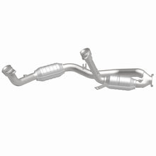 Load image into Gallery viewer, MagnaFlow Exhaust Products 444033 California CARB Direct-Fit Catalytic Converter for Select Ford Taurus
