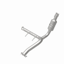 Load image into Gallery viewer, MagnaFlow Exhaust Products 5551295 California CARB Direct-Fit Catalytic Converter for Select Ford F-150