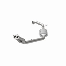 Load image into Gallery viewer, MagnaFlow Exhaust Products 23636 HM Grade Direct-Fit Catalytic Converter for Select Isuzu Rodeo, Isuzu Rodeo Sport