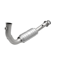 Load image into Gallery viewer, MagnaFlow Exhaust Products 49583 OEM Grade Direct-Fit Catalytic Converter for Select Jeep Liberty