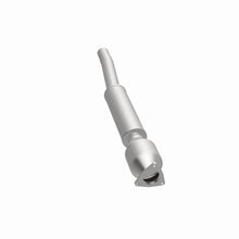 Load image into Gallery viewer, MagnaFlow Exhaust Products 441028 California CARB Direct-Fit Catalytic Converter for Select Mercedes-Benz CL500, Mercedes-Benz CLK430, Mercedes-Benz E430, Mercedes-Benz S430, Mercedes-Benz S500, Mercedes-Benz SL500, Volkswagen Phaeton
