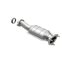 Load image into Gallery viewer, MagnaFlow Exhaust Products 93641 HM Grade Direct-Fit Catalytic Converter for Select Ford Ranger, Mazda B3000, Mazda B4000