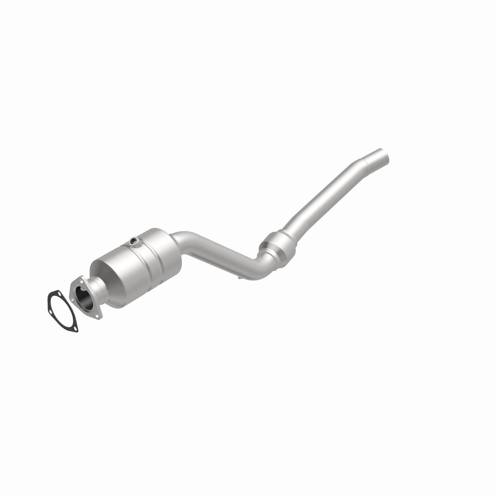 MagnaFlow Exhaust Products 51461 OEM Grade Direct-Fit Catalytic Converter for Select Audi A4, Audi A4 Quattro