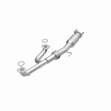 Load image into Gallery viewer, MagnaFlow Exhaust Products 21-282 OEM Grade Direct-Fit Catalytic Converter for Select Honda Odyssey