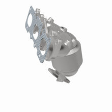 Load image into Gallery viewer, MagnaFlow Exhaust Products 5531787 California CARB Manifold Catalytic Converter for Select Hyundai Santa Fe
