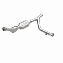 Load image into Gallery viewer, MagnaFlow Exhaust Products 458033 California CARB Direct-Fit Catalytic Converter for Select Ford F-150, Ford F-150 Heritage