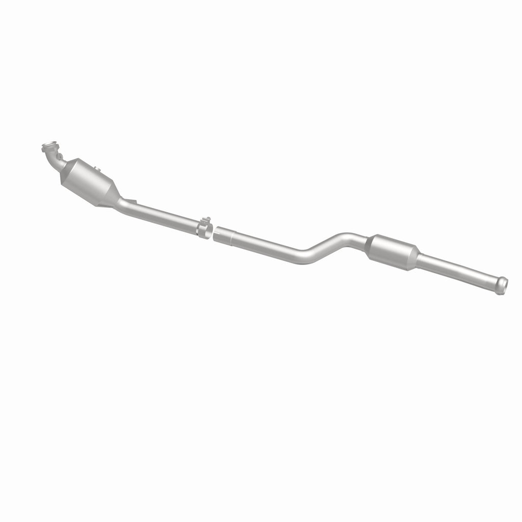 MagnaFlow Exhaust Products 21-492 OEM Grade Direct-Fit Catalytic Converter for Select Mercedes-Benz C300, Mercedes-Benz C350, Mercedes-Benz E350