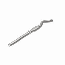 Load image into Gallery viewer, MagnaFlow Exhaust Products 3391233 California CARB Direct-Fit Catalytic Converter for Select Dodge Dakota
