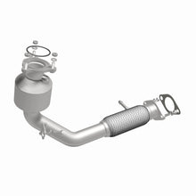 Load image into Gallery viewer, MagnaFlow Exhaust Products 5582941 California CARB Direct-Fit Catalytic Converter for Select Chevrolet Captiva Sport, Chevrolet Equinox, GMC Terrain