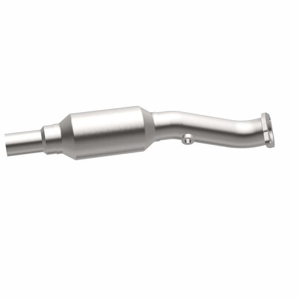 MagnaFlow Exhaust Products 49501 OEM Grade Semi-Direct Fit Catalytic Converter for Select Pontiac Vibe, Toyota Corolla, Toyota Matrix