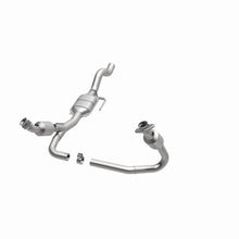 Load image into Gallery viewer, MagnaFlow Exhaust Products 23735 HM Grade Direct-Fit Catalytic Converter for Select Dodge Dakota