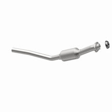 Load image into Gallery viewer, MagnaFlow Exhaust Products 3391275 California CARB Direct-Fit Catalytic Converter for Select Chrysler Town &amp; Country, Dodge Caravan, Dodge Grand Caravan, Plymouth Grand Voyager, Plymouth Voyager