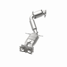 Load image into Gallery viewer, MagnaFlow Exhaust Products 21-508 OEM Grade Direct-Fit Catalytic Converter for Select Volvo S60, Volvo S80, Volvo V60, Volvo XC60, Volvo XC70