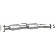 Load image into Gallery viewer, MagnaFlow Exhaust Products 447215 California CARB Direct-Fit Catalytic Converter for Select Ford Ranger, Mazda B3000, Mazda B4000